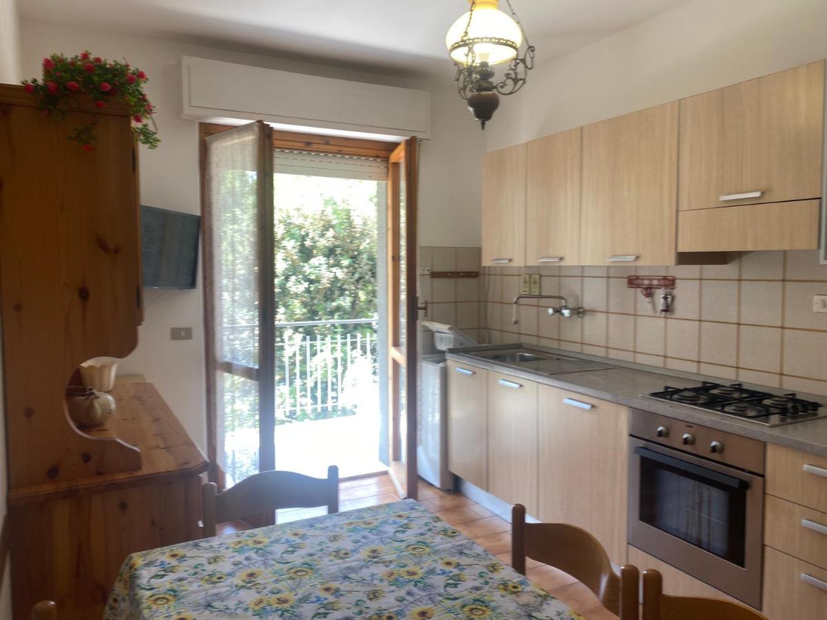 Via Pesaro A/C Apartment Marcelli Ngoại thất bức ảnh